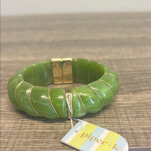 Piper K | Green & Gold Bracelet ✨ - Picture 6 of 8
